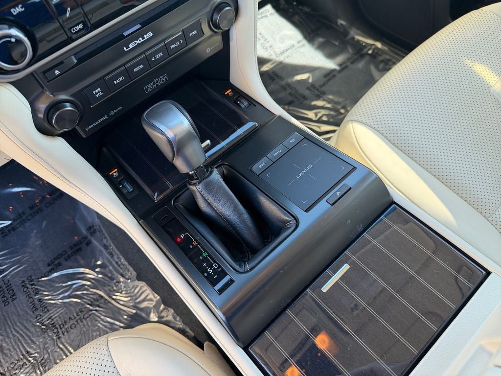 Used 2023 Lexus GX 460 Luxury w/ Sport Design Package AWD/4WD image 18
