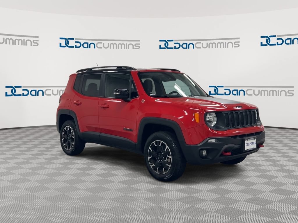Used 2023 Jeep Renegade Trailhawk AWD/4WD image 2