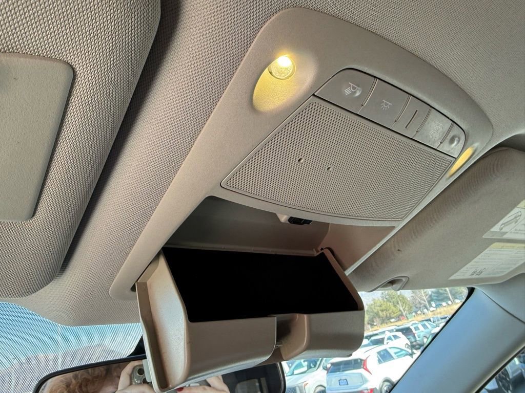 Used 2017 Nissan Rogue SV image 20