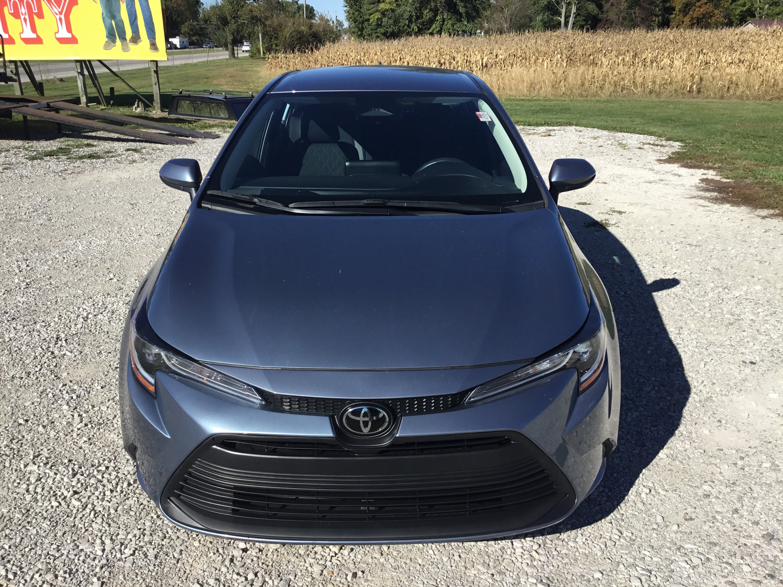 Used 2025 Toyota Corolla LE FWD image 8