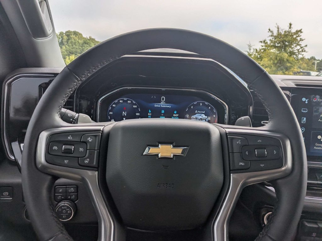 Used 2025 Chevrolet Silverado 1500 LTZ w/ LTZ Premium Package AWD/4WD image 27