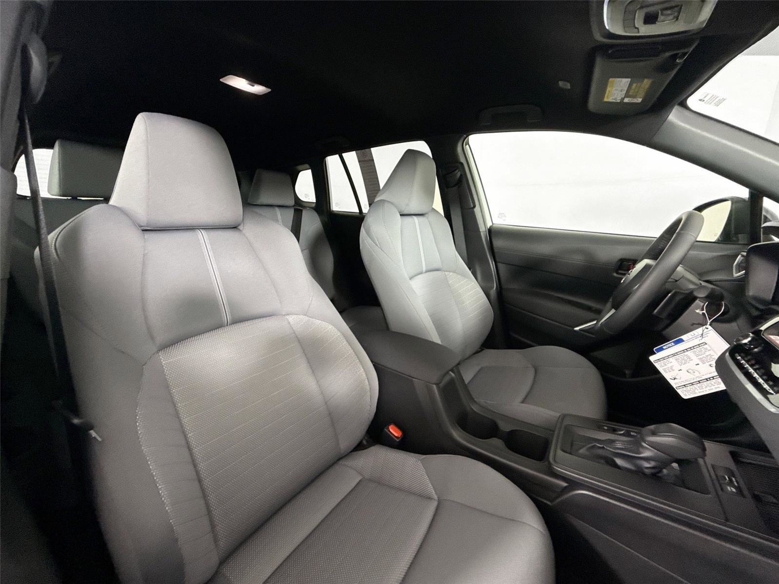 Certified 2026 Toyota Corolla Cross SE image 38