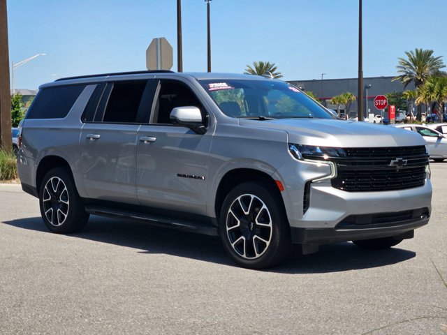 Used 2023 Chevrolet Suburban RST w/ Sport Performance Package AWD/4WD image 3