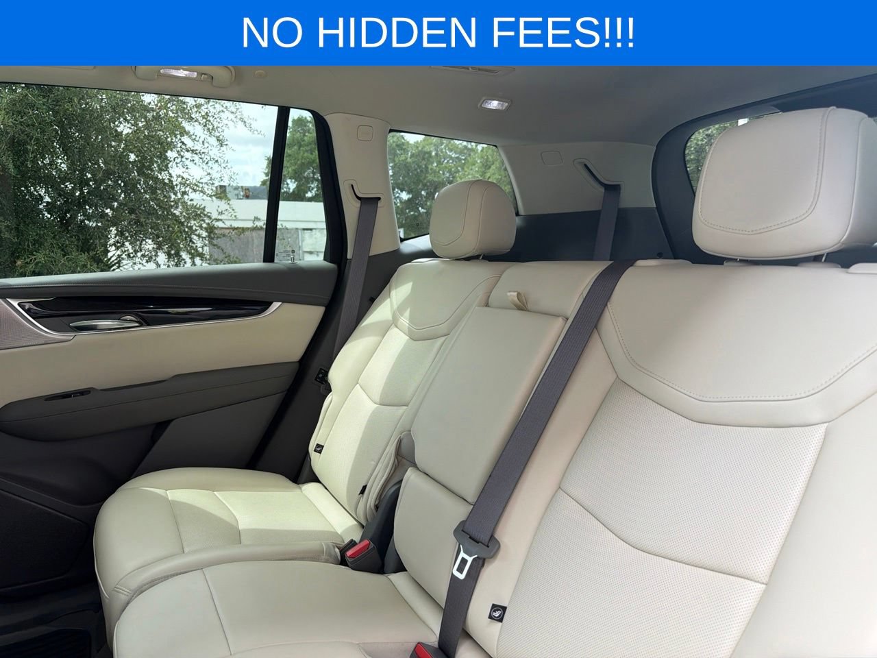 Used 2025 Cadillac XT6 Premium Luxury w/ LPO, Floor Liner Package FWD image 37