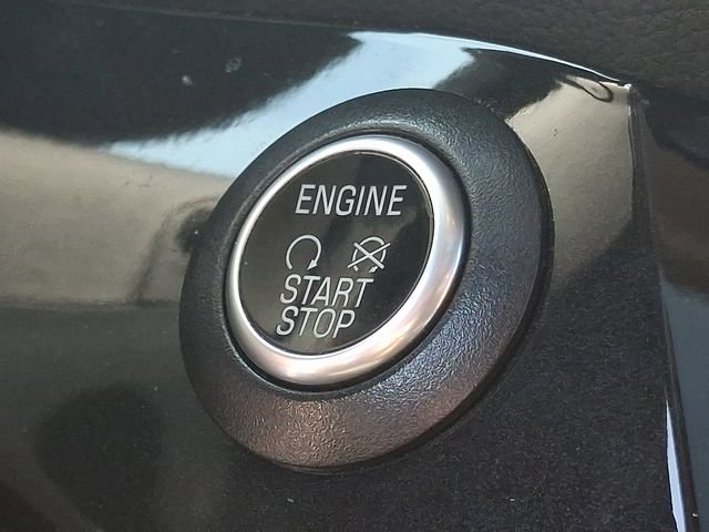 Used 2017 Ford Escape Titanium AWD/4WD image 24