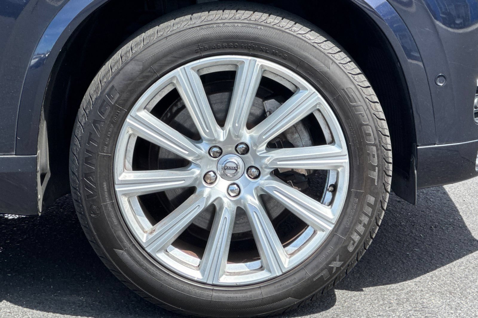 Used 2017 Volvo XC90 T6 Inscription w/ Vision Package AWD/4WD image 42