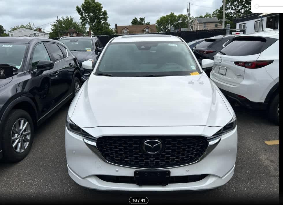 Used 2023 MAZDA CX-5 Signature AWD/4WD image 3