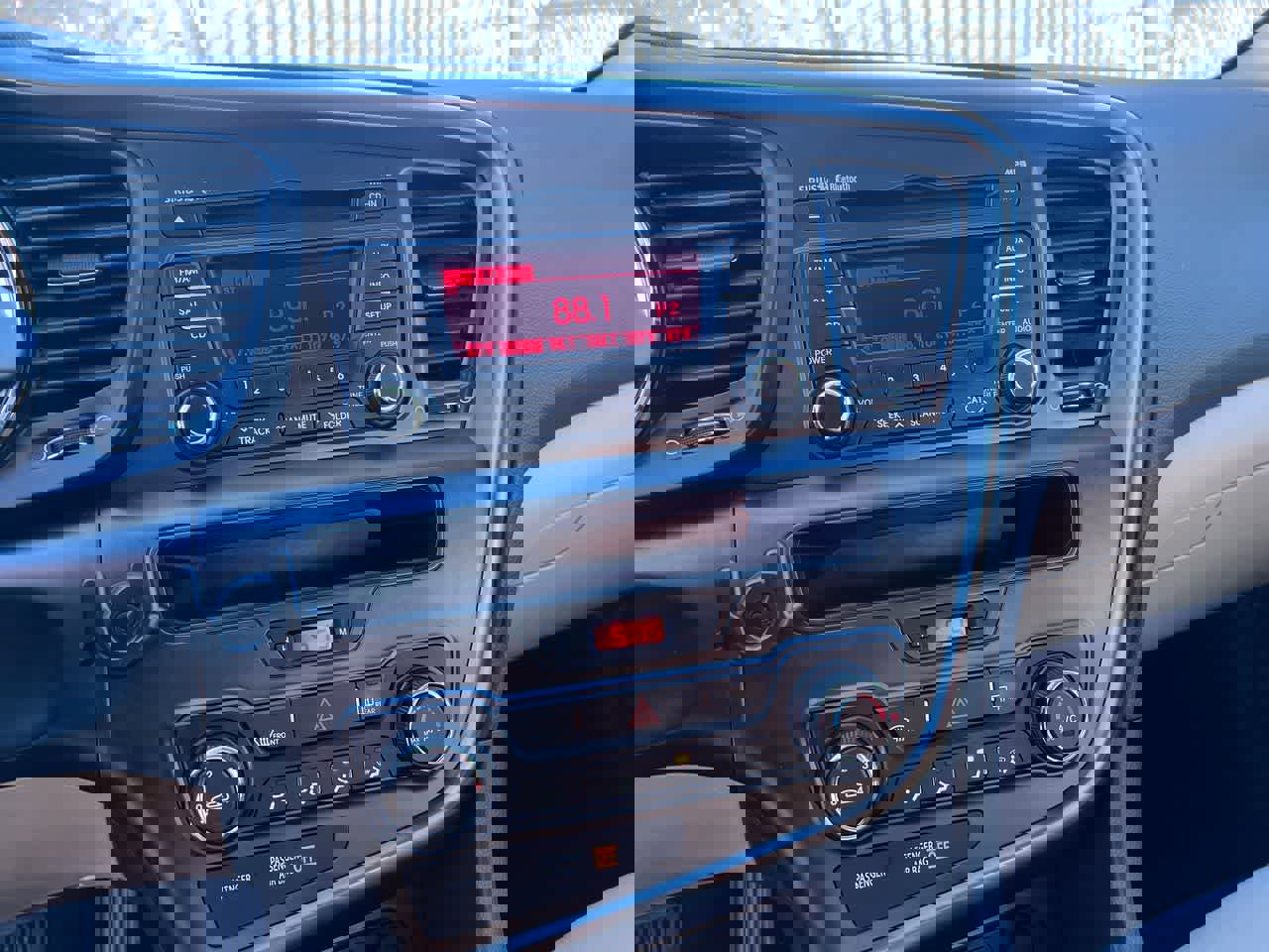 Used 2013 Kia Optima LX image 18