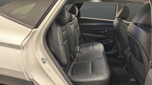 Used 2023 Hyundai Tucson Limited image 36