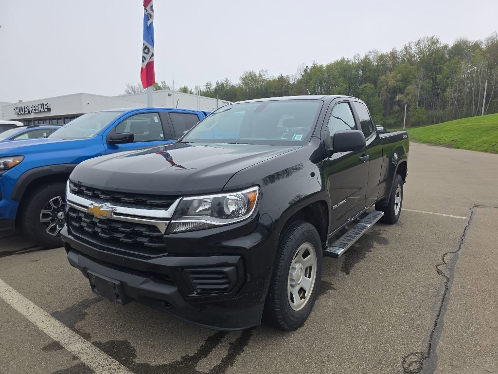 Used 2022 Chevrolet Colorado W/T w/ WT Convenience Package AWD/4WD image 10