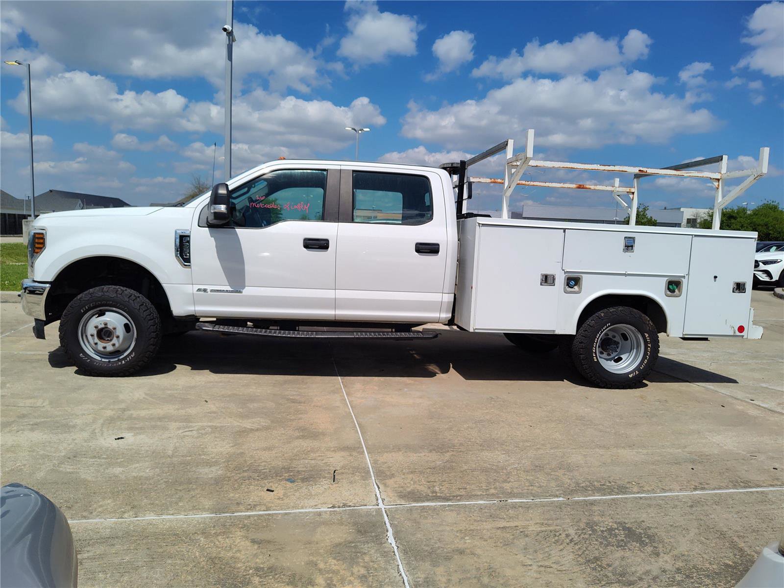 Used 2019 Ford F350 XL w/ Power Equipment Group image 3