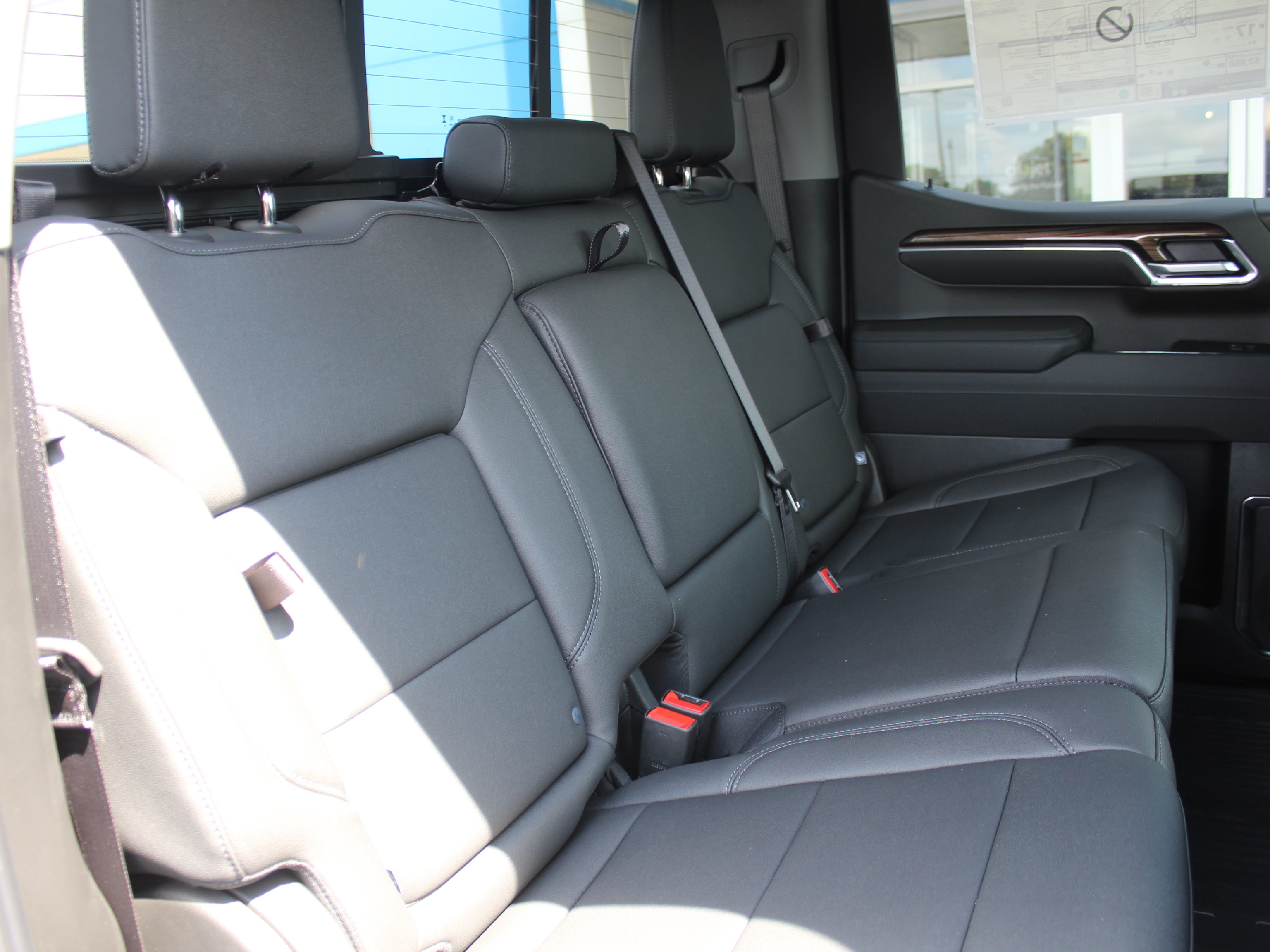 New 2026 Chevrolet Silverado 1500 LT Trail Boss w/ Convenience Package II AWD/4WD image 17