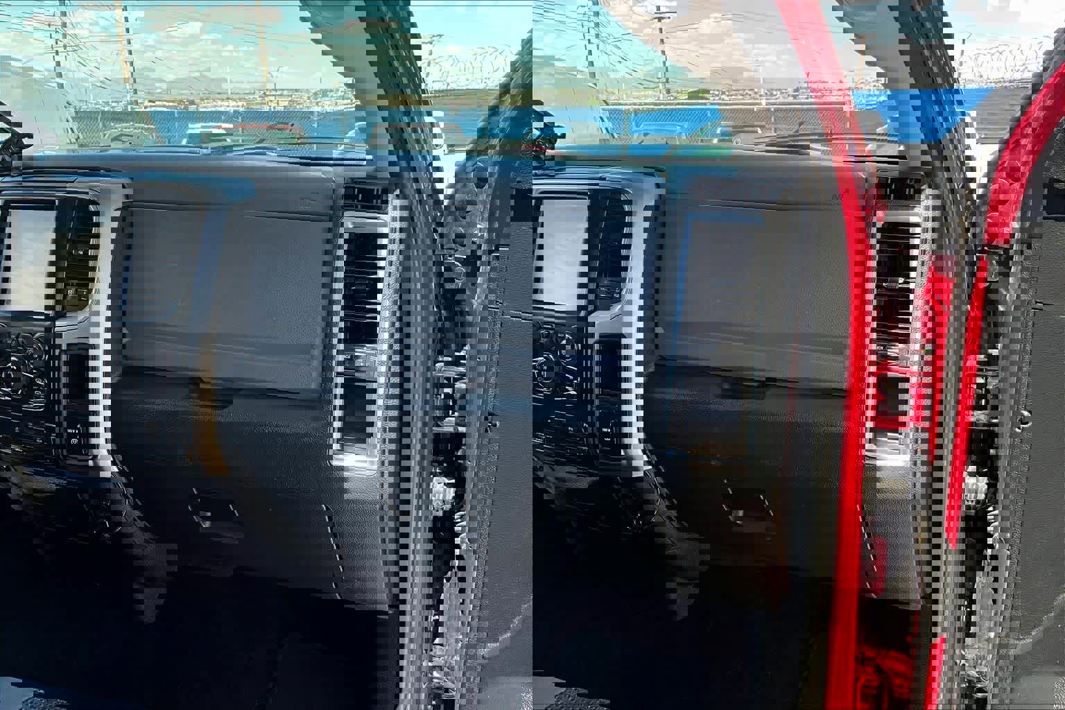 Used 2014 RAM 1500 Big Horn image 17