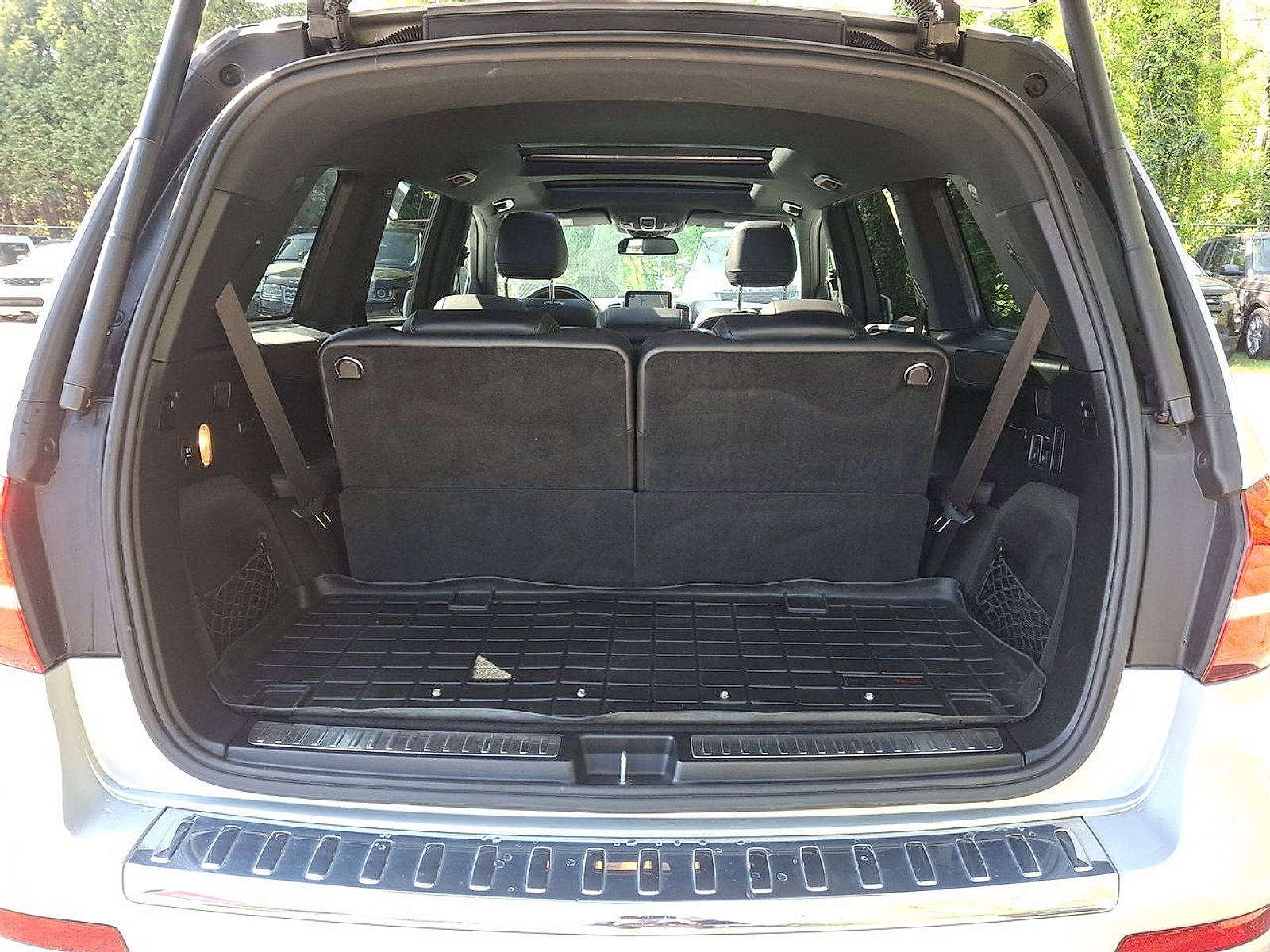 Used 2019 Mercedes-Benz GLS 450 4MATIC image 30