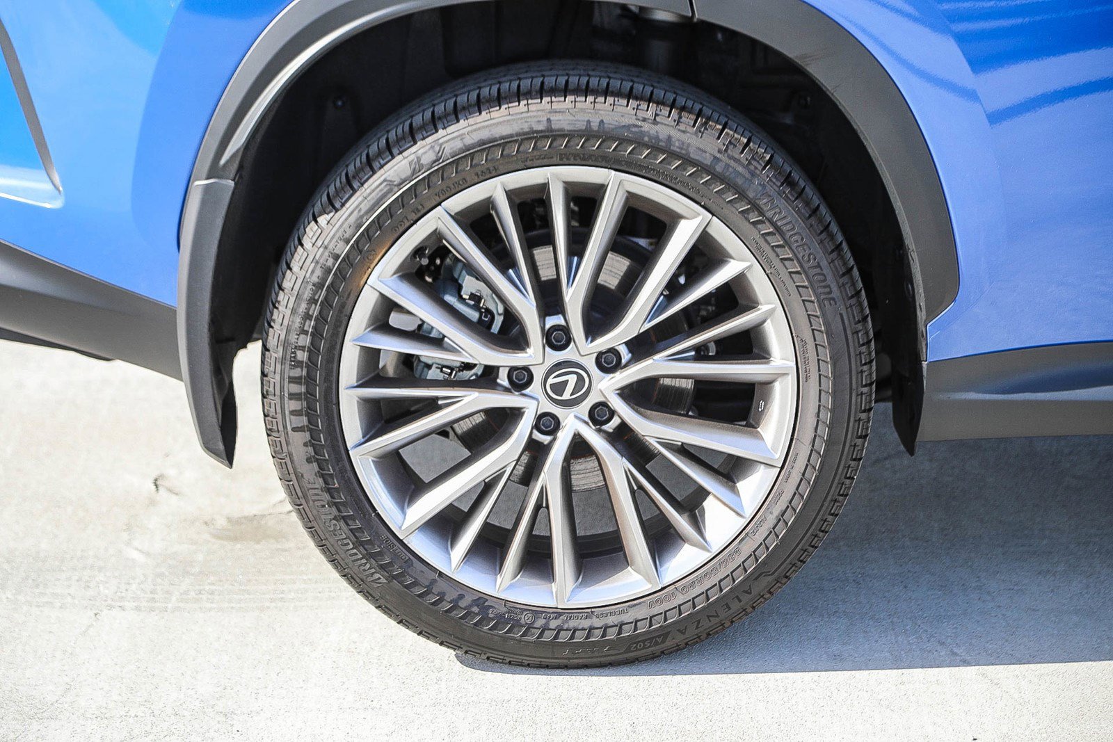 Used 2025 Lexus NX 350 AWD w/ Accessory Package (2T) image 11