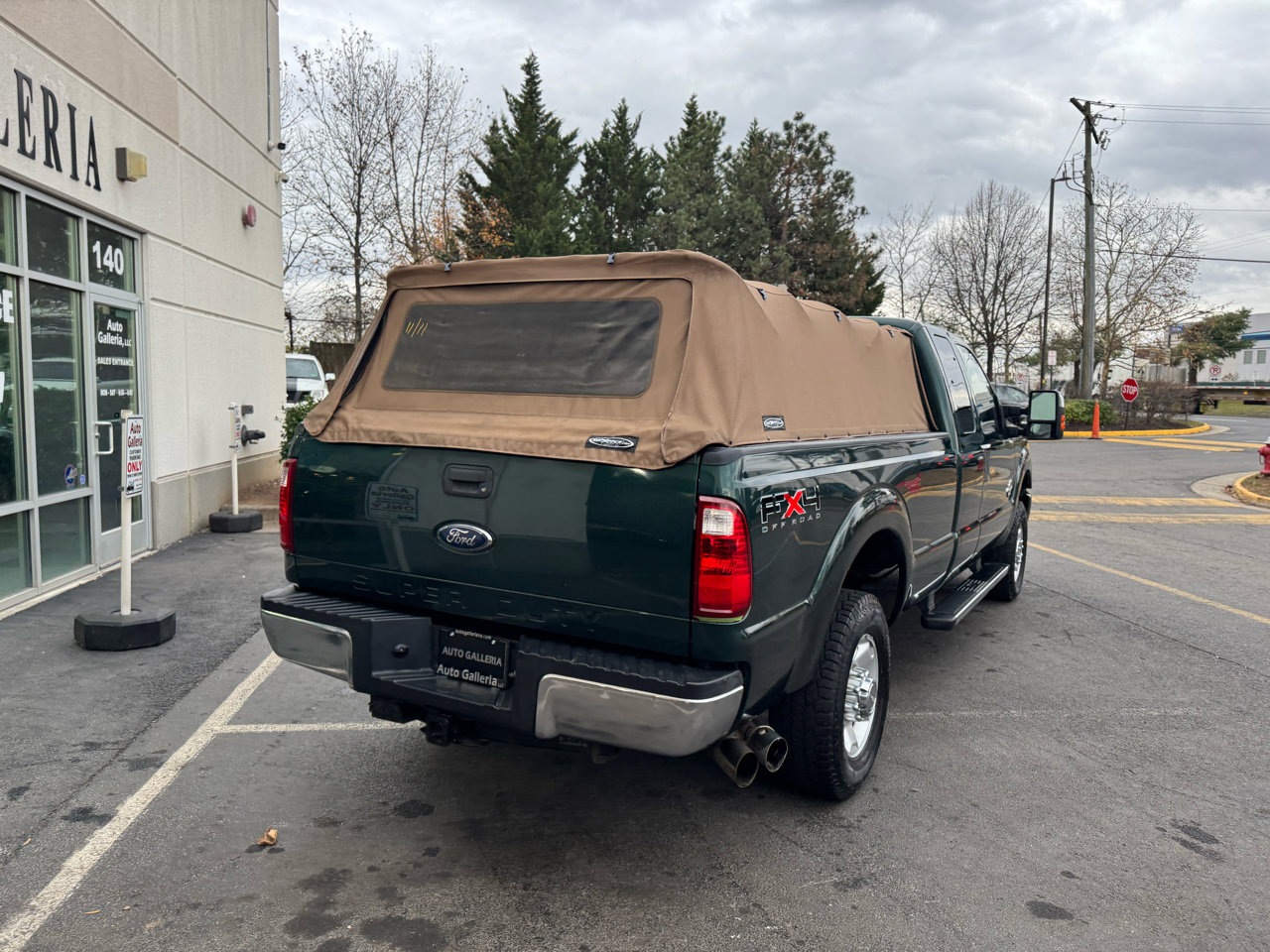 Used 2011 Ford F250 XLT w/ XLT Premium Pkg image 6