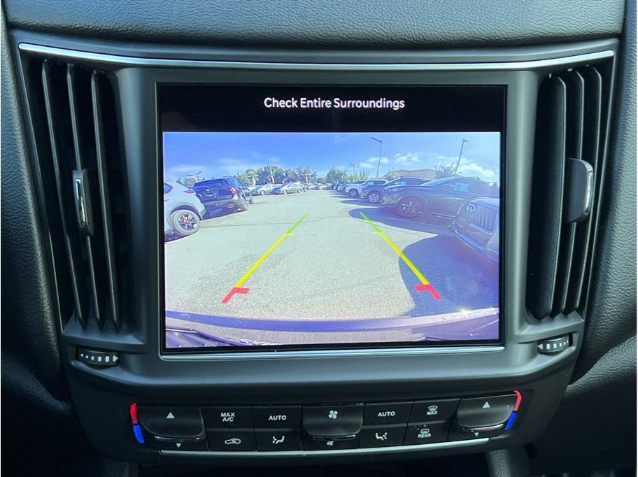 Used 2022 Maserati Levante GT image 15