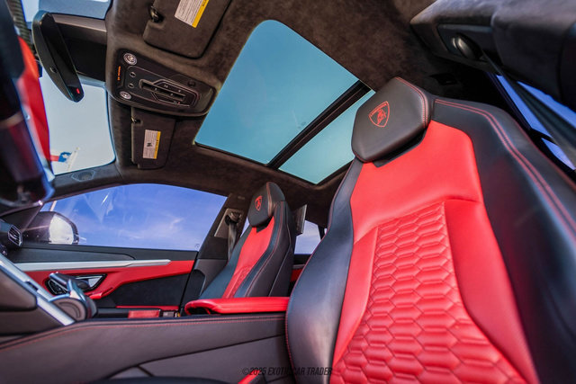 Used 2019 Lamborghini Urus image 61