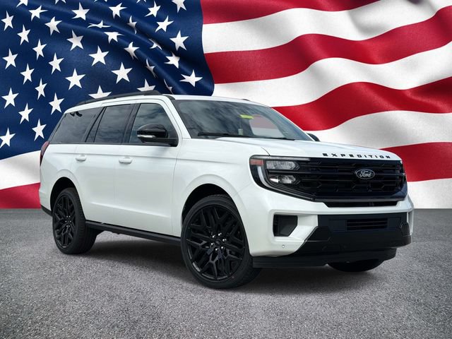 New 2026 Ford Expedition Platinum w/ Stealth Performance Package AWD/4WD image 3