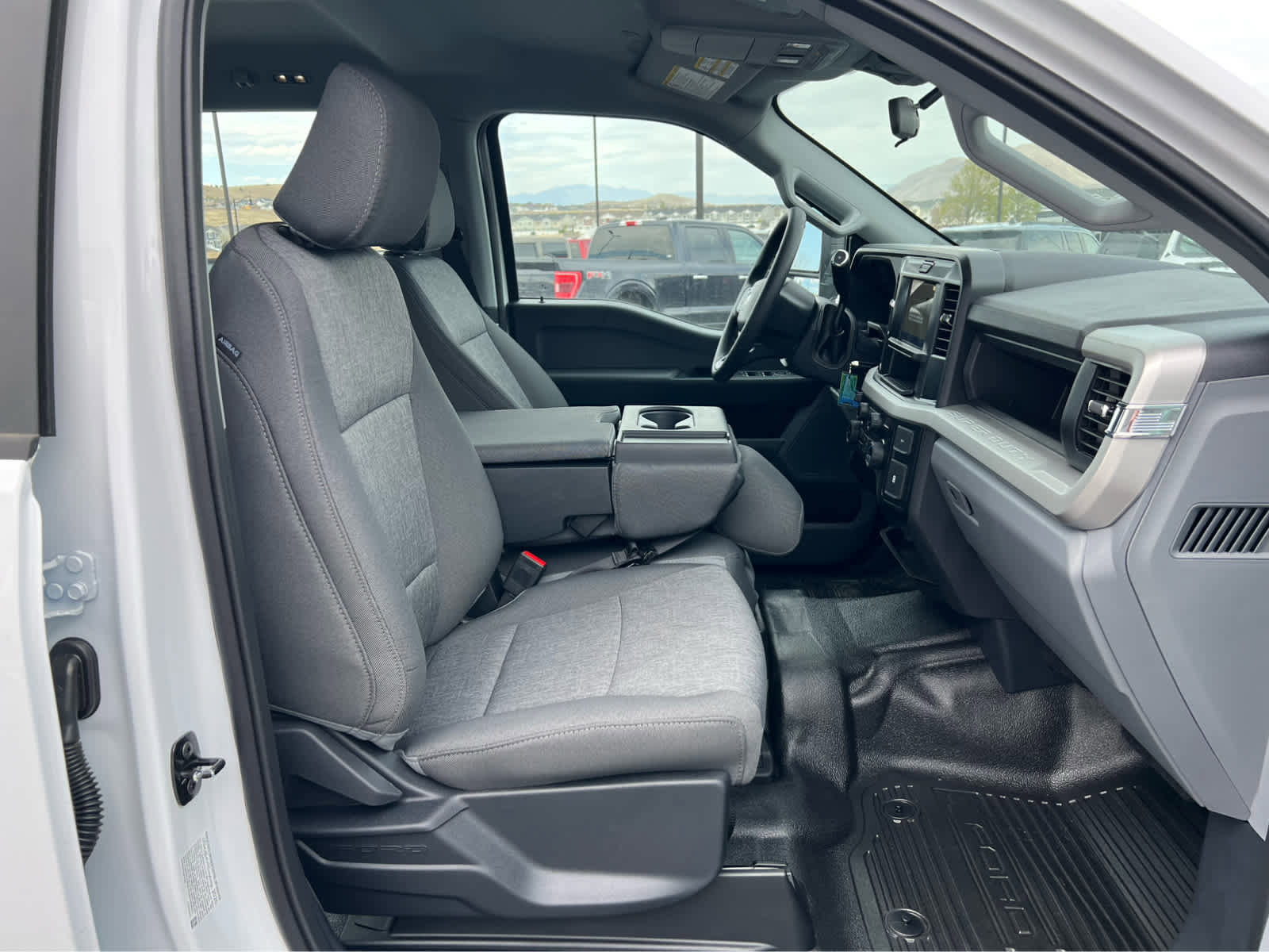 New 2026 Ford F350 XL AWD/4WD image 17