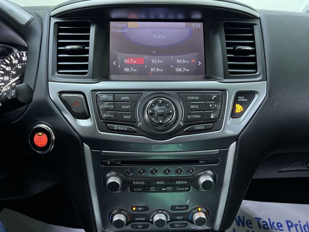 Used 2019 Nissan Pathfinder SL AWD/4WD image 21