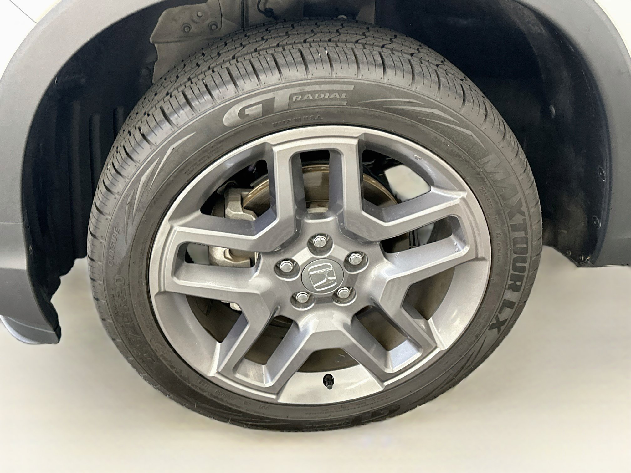 Used 2023 Honda Passport EX-L image 11