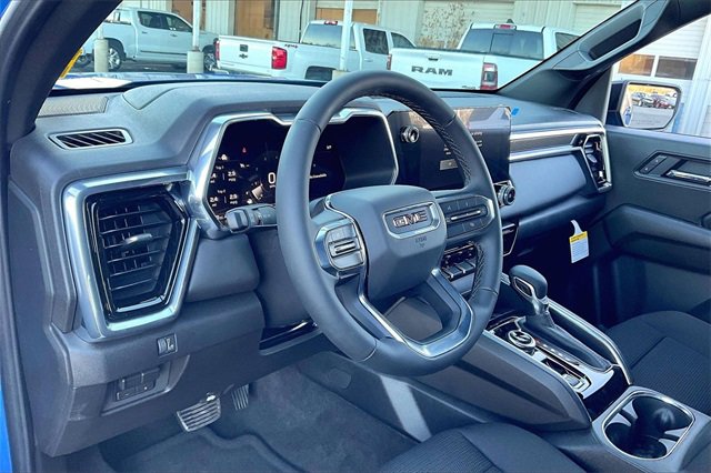 New 2026 GMC Canyon Elevation w/ Convenience Package image 6