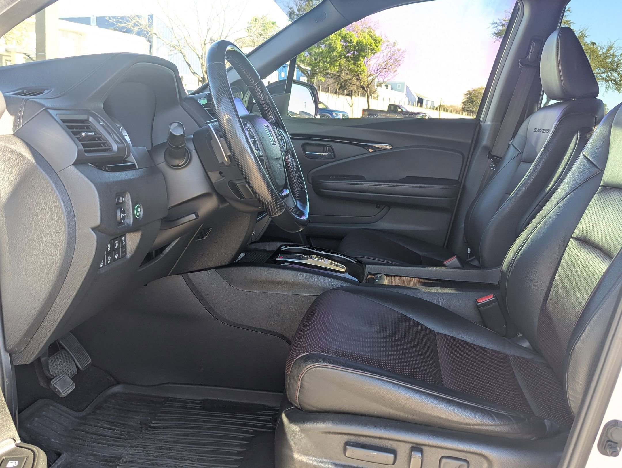 Used 2022 Honda Ridgeline Black Edition image 8