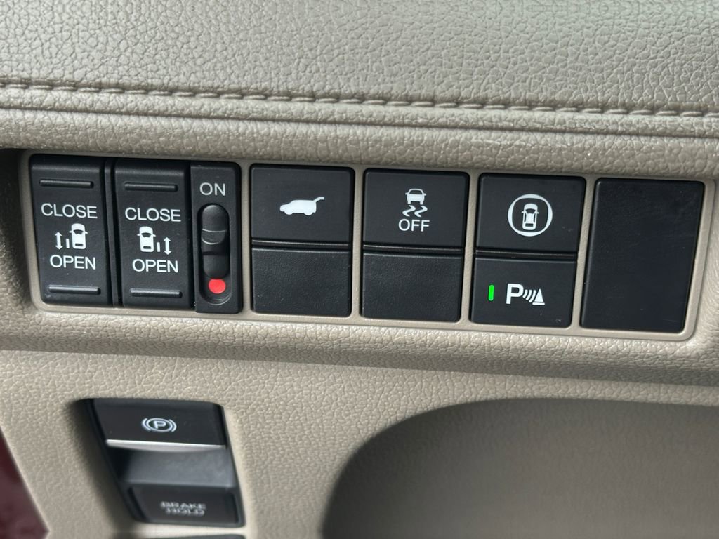 Used 2021 Honda Odyssey Touring image 24