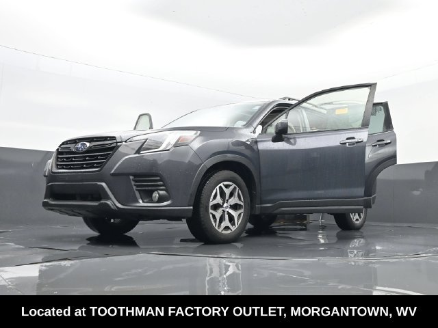 Used 2023 Subaru Forester Premium AWD/4WD image 34
