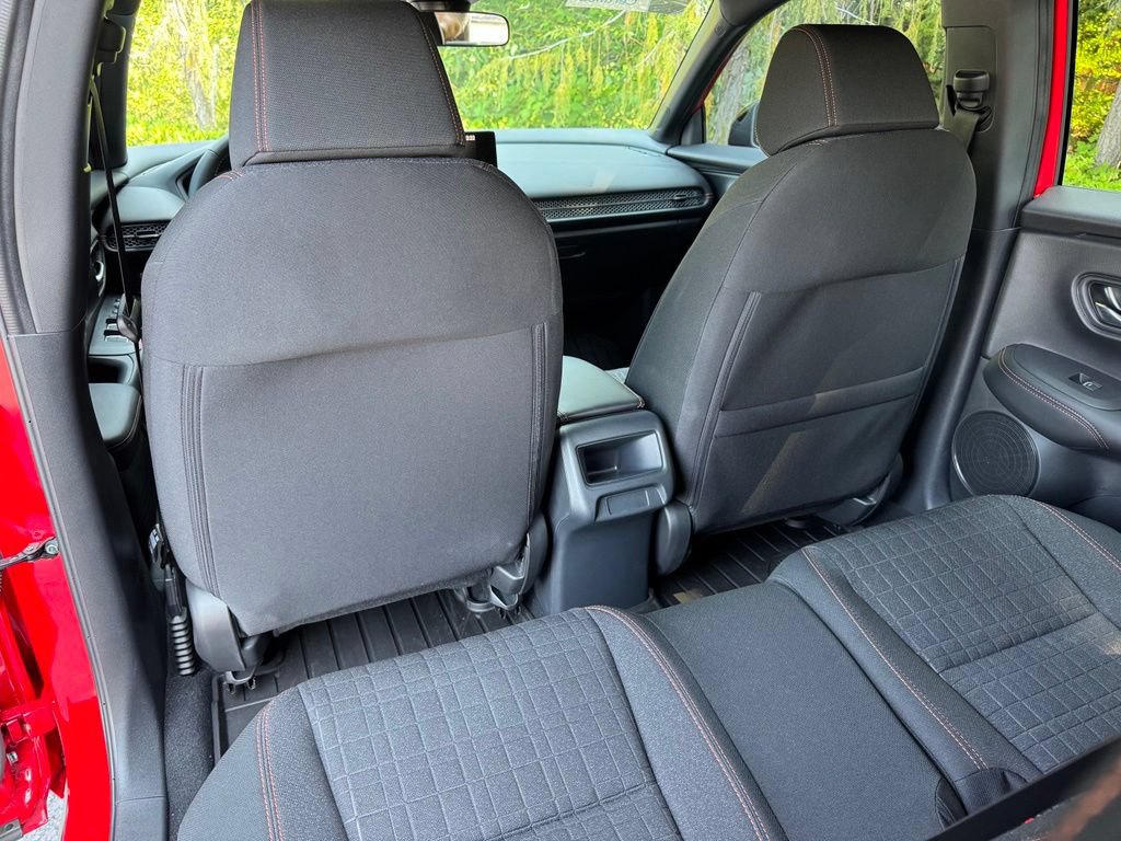 Certified 2025 Honda HR-V Sport image 14