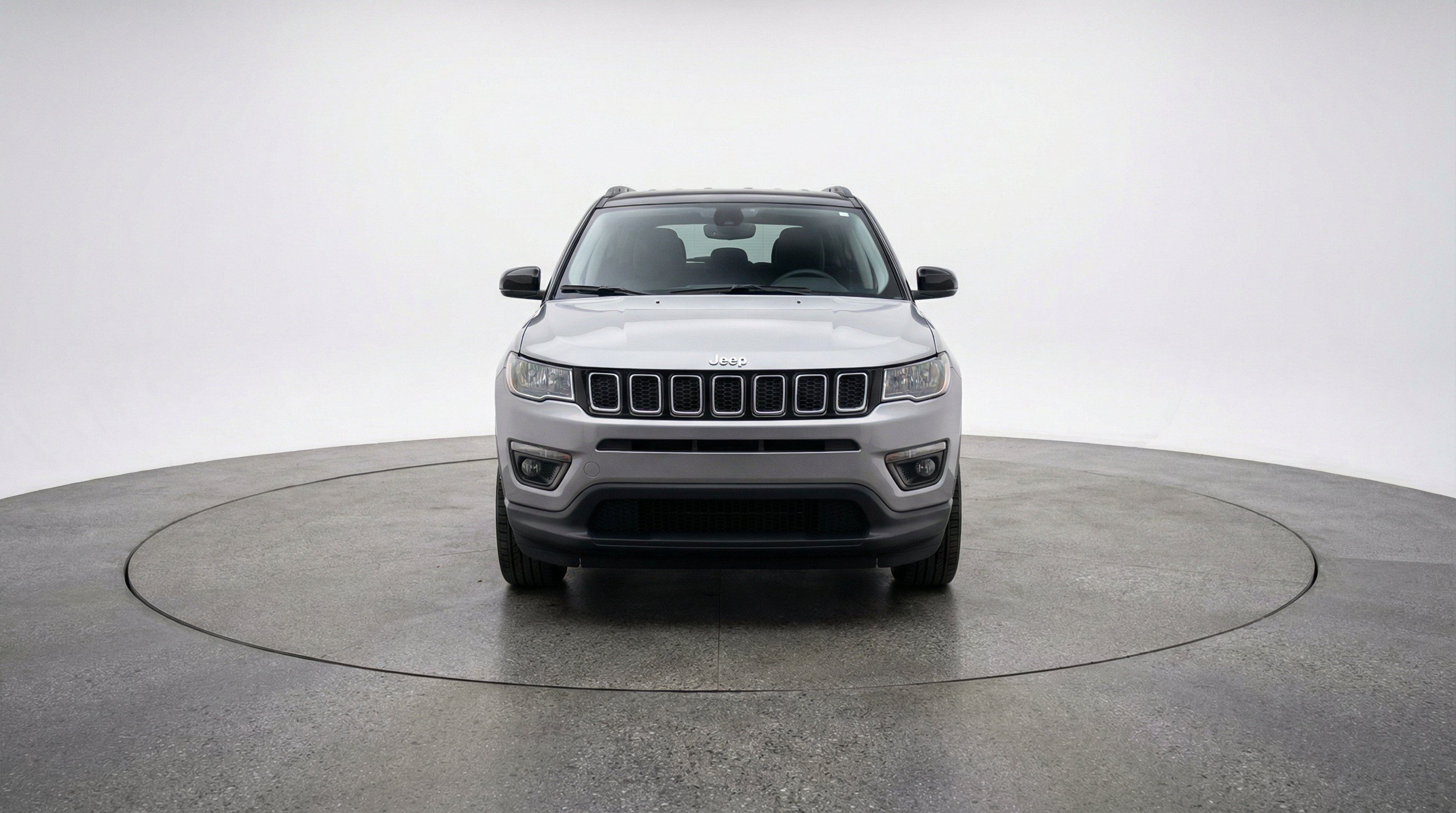 Used 2025 Jeep Compass Limited AWD/4WD image 2