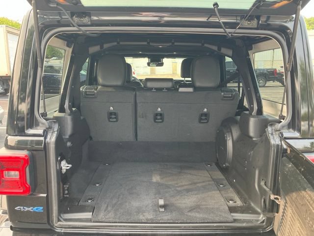 Used 2024 Jeep Wrangler High Altitude AWD/4WD image 19