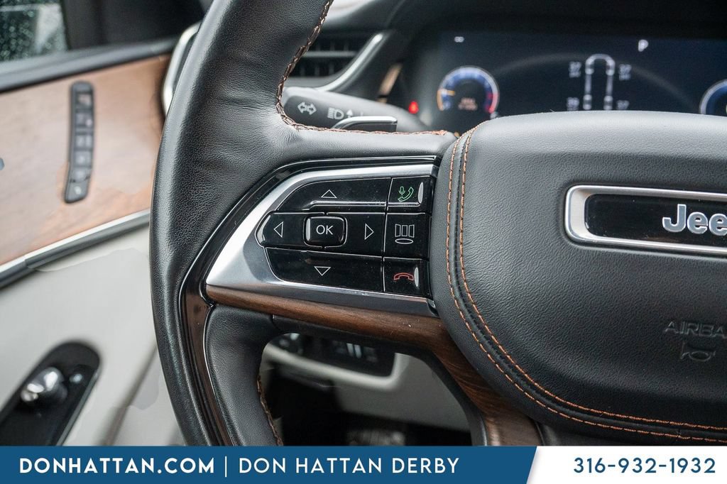 Used 2021 Jeep Grand Cherokee L Summit w/ Advanced Protech Group IV AWD/4WD image 11