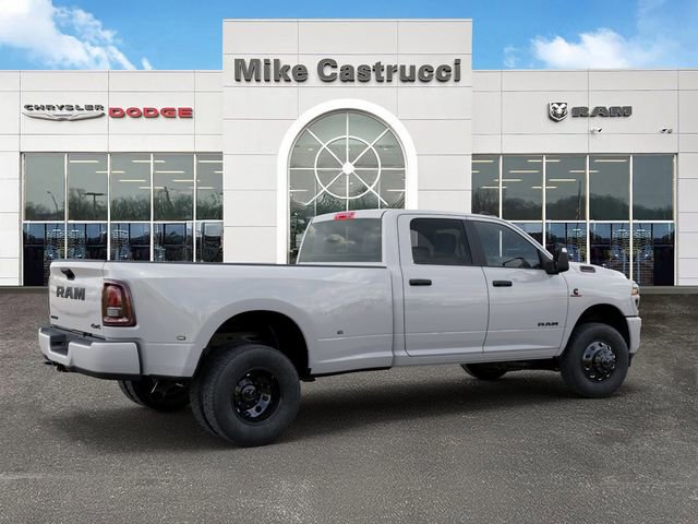 New 2026 RAM 3500 Big Horn AWD/4WD image 5