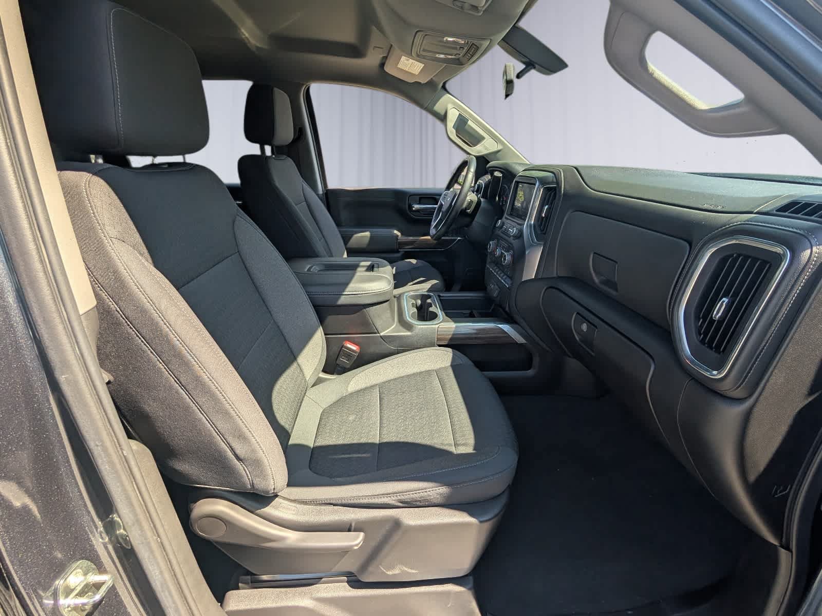 Certified 2021 Chevrolet Silverado 1500 RST AWD/4WD image 12
