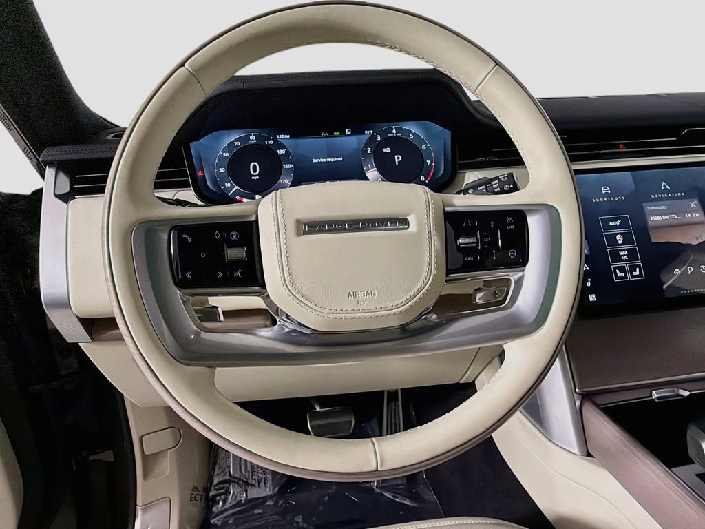 Certified 2025 Land Rover Range Rover SE AWD/4WD image 11