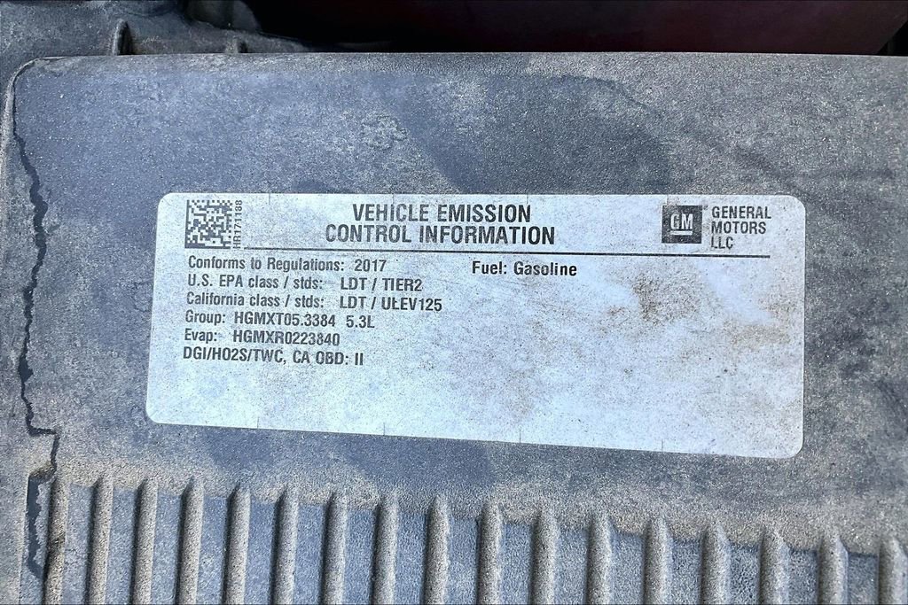 Used 2017 Chevrolet Suburban Premier AWD/4WD image 37
