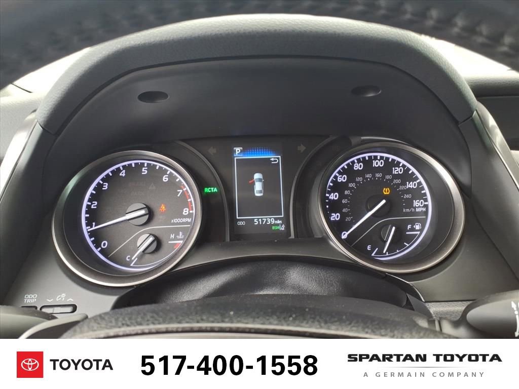 Used 2021 Toyota Camry SE w/ Convenience Package FWD image 18