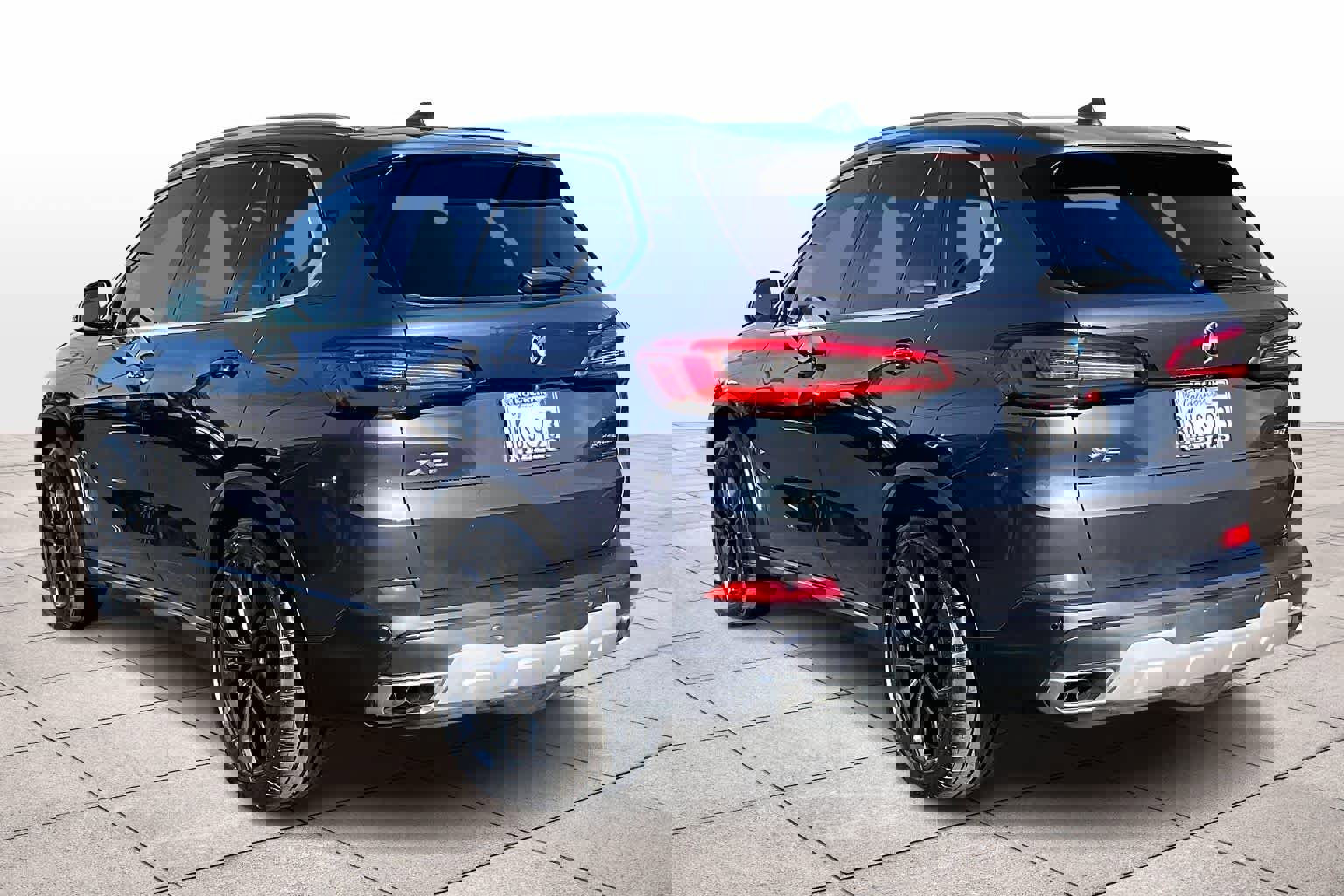 Used 2019 BMW X5 xDrive50i image 15