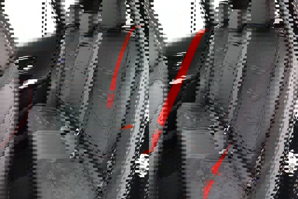 Used 2025 Mercedes-Benz GLC 43 AMG 4MATIC image 14