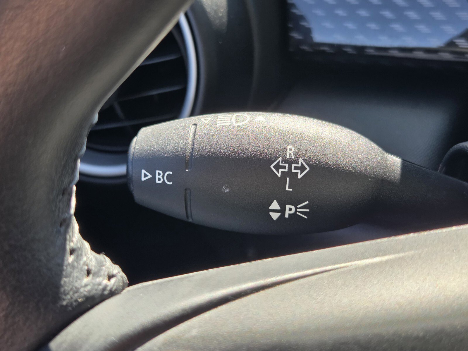 Used 2015 MINI Cooper S image 30