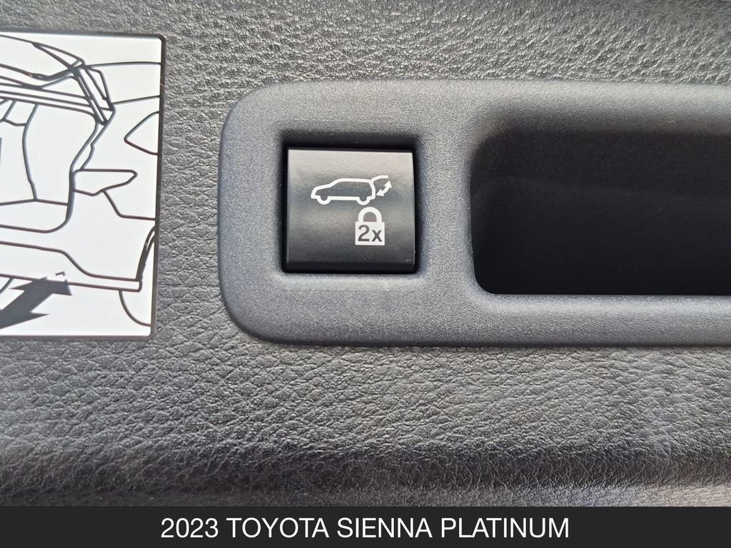Used 2023 Toyota Sienna Platinum FWD image 26