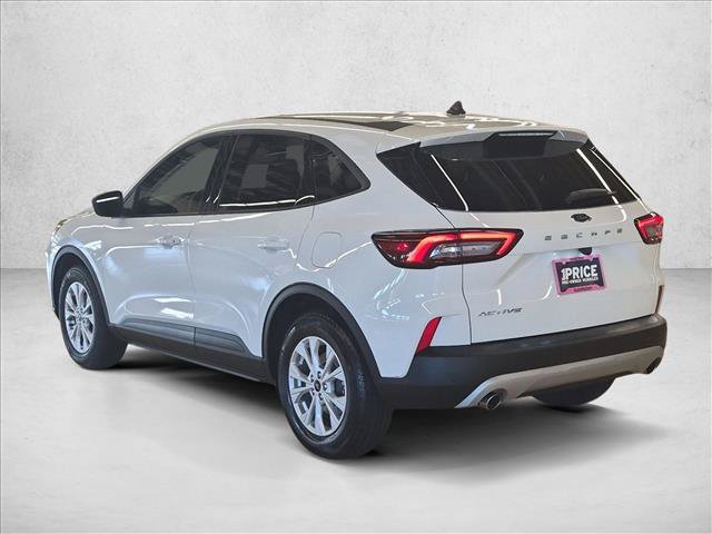 Used 2025 Ford Escape Active FWD image 8