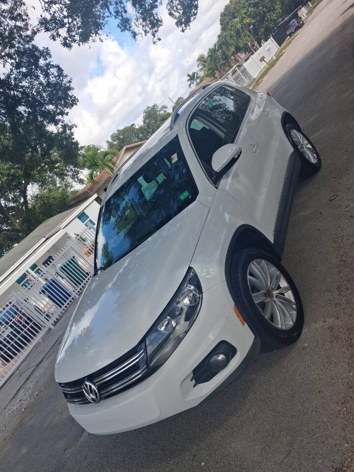 Used 2014 Volkswagen Tiguan SE FWD image 4