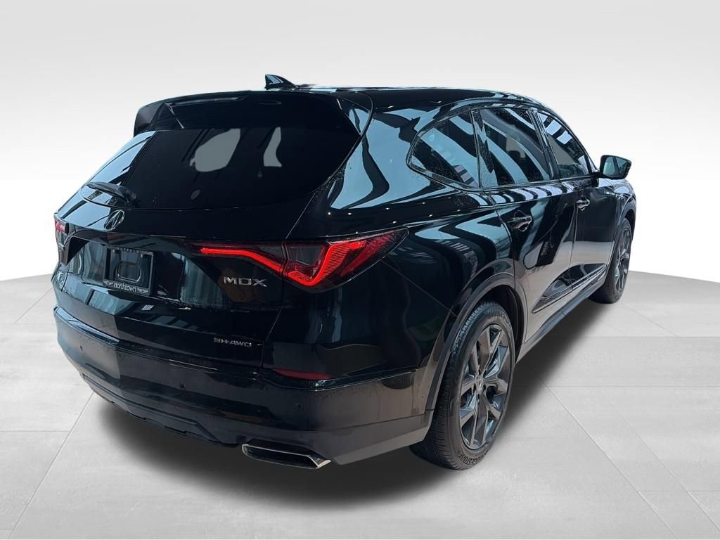 Used 2023 Acura MDX A-Spec AWD/4WD image 16