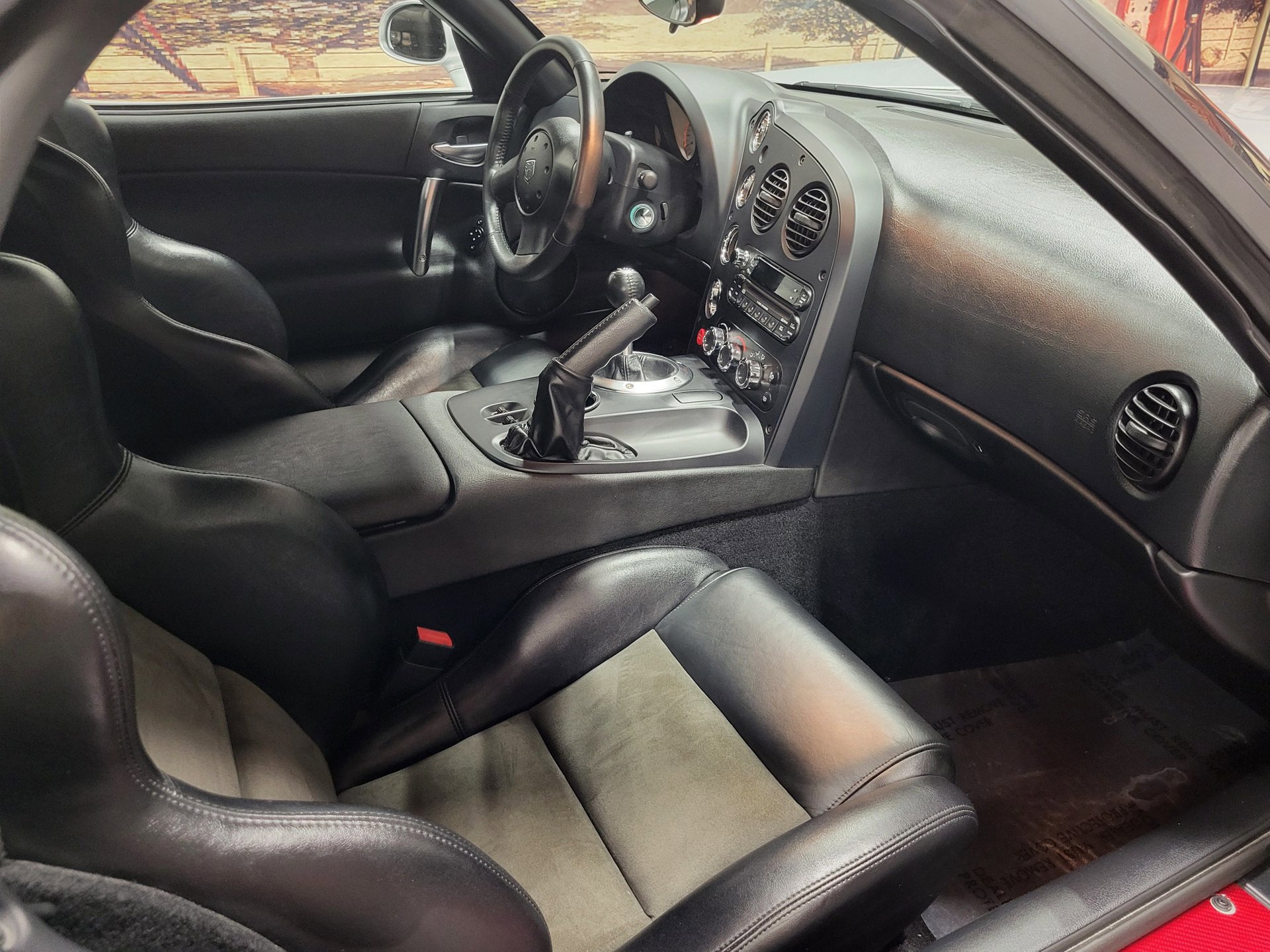 Used 2005 Dodge Viper SRT-10 image 30