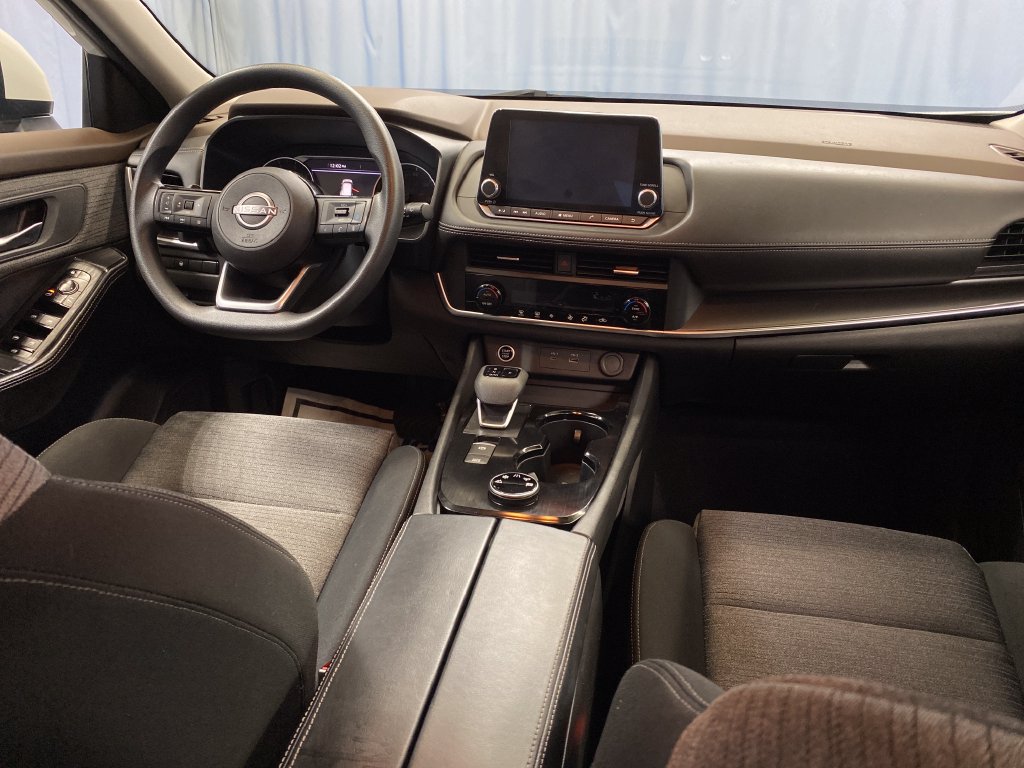 Used 2023 Nissan Rogue SV AWD/4WD image 35