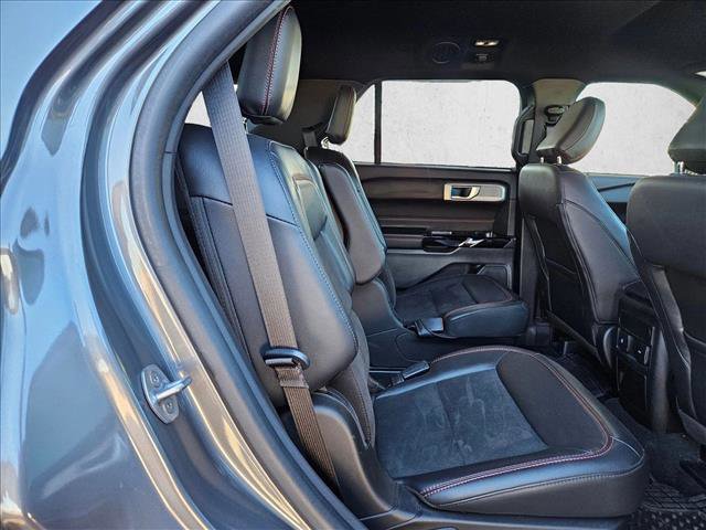 Used 2022 Ford Explorer ST-Line w/ Class IV Trailer Tow Package image 19