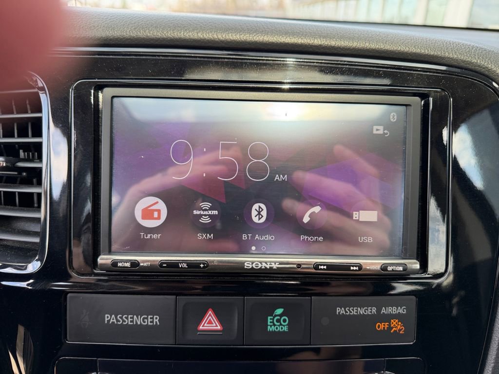 Used 2016 Mitsubishi Outlander ES image 19